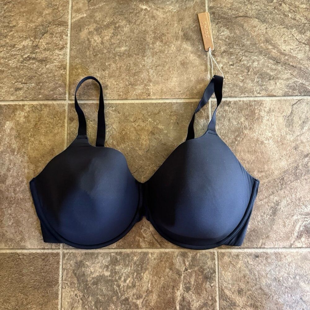Skims Fits Everybody T-shirt Demi Bra Onyx Size 42DDD
